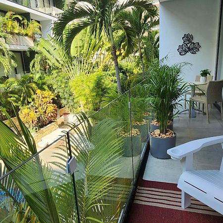 Stunning 1 Bdrm Condo Gym-Pool 10 Min To The Beach & Quinta Av Playa del Carmen Bagian luar foto