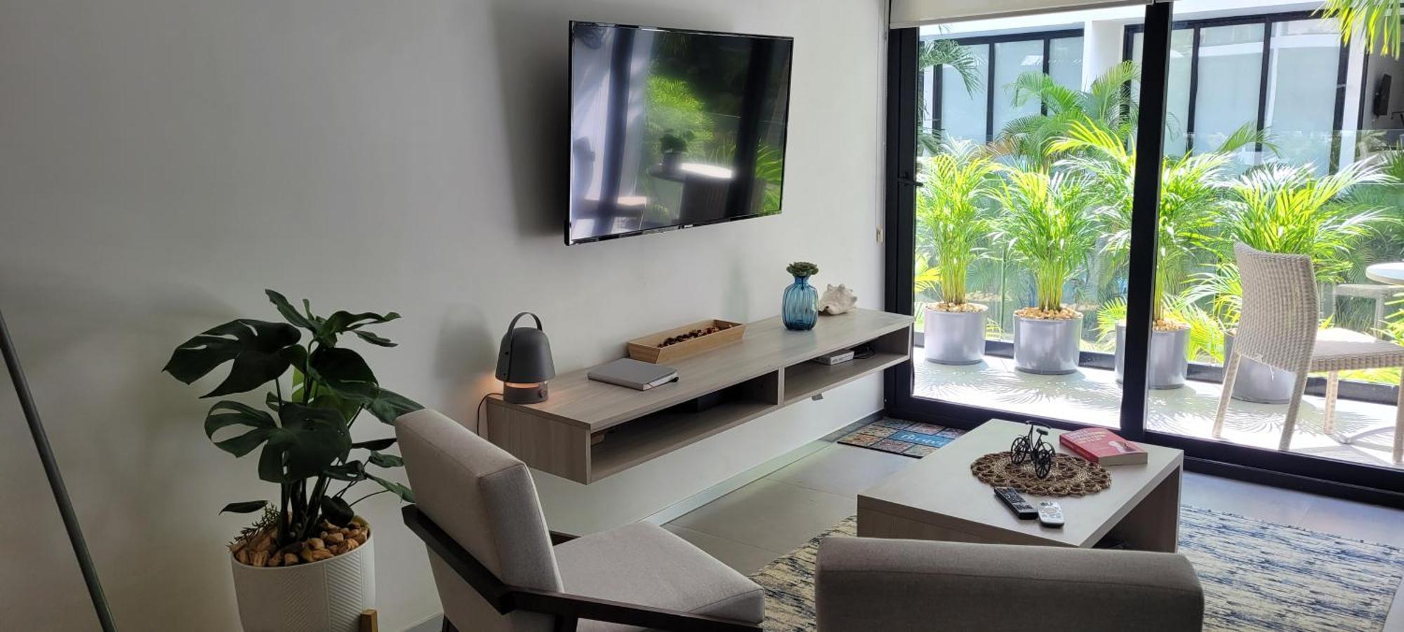 Stunning 1 Bdrm Condo Gym-Pool 10 Min To The Beach & Quinta Av Playa del Carmen Bagian luar foto